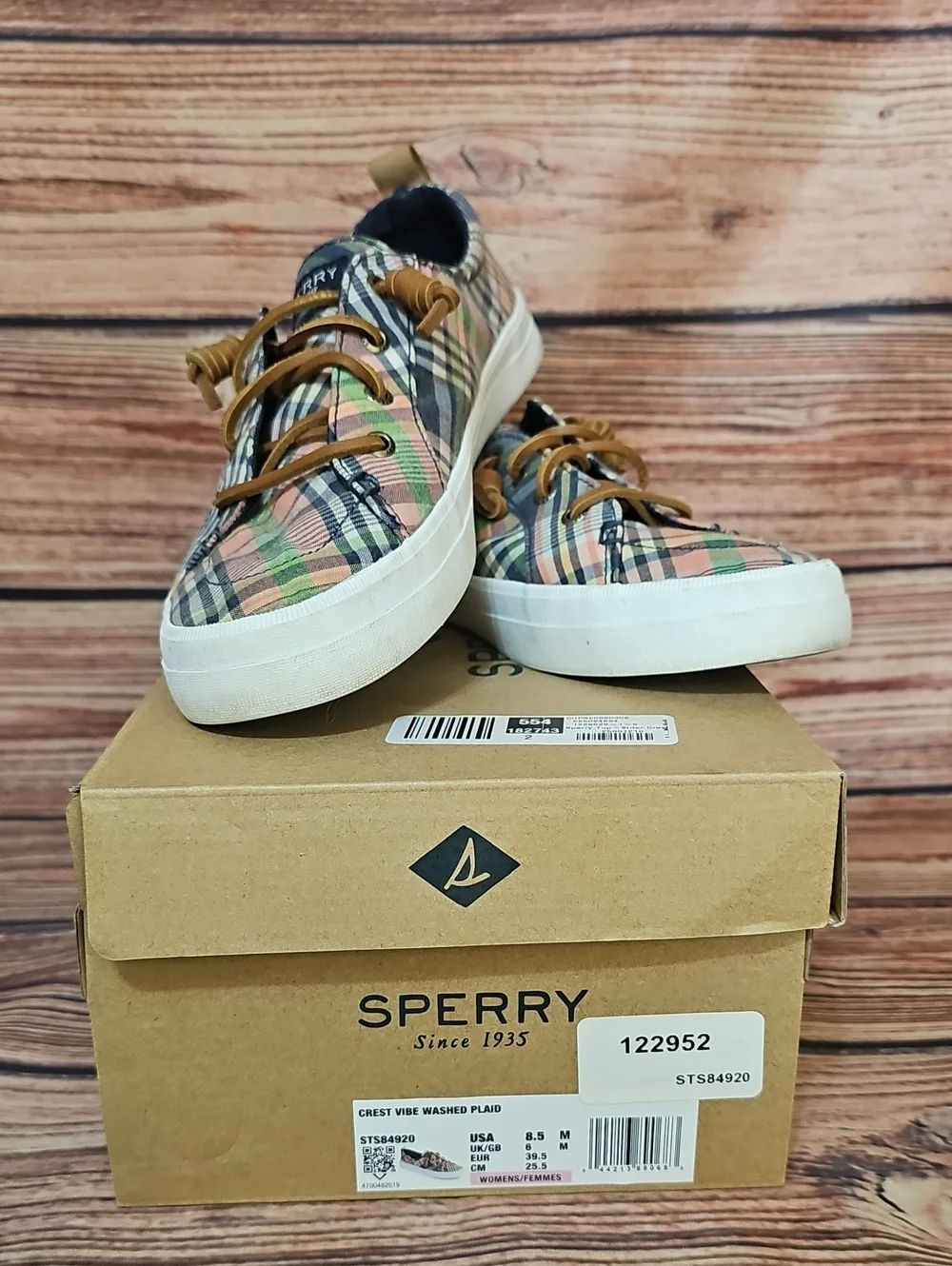 Sperry Plaid Low-Top Sneakers with Tan Laces